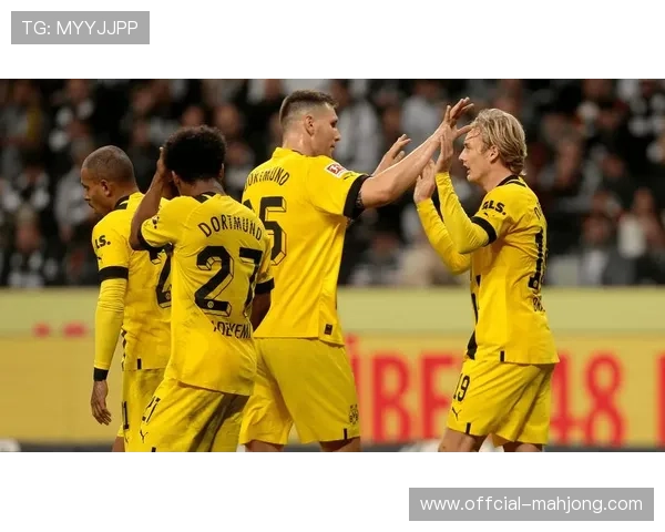 德国杯焦点战：柏林赫塔状态火热，凯泽劳滕伤病潮来袭